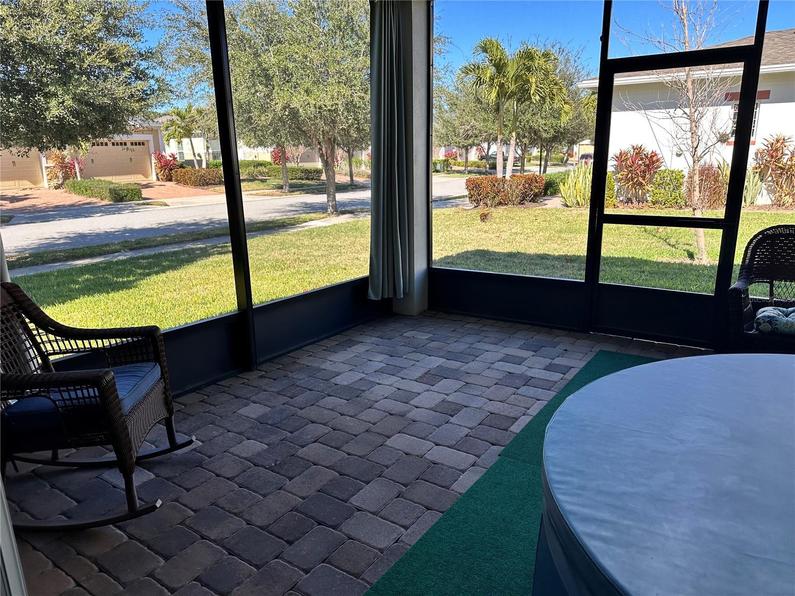 Image 2 of 45 For 2437 Yellow Brick Road