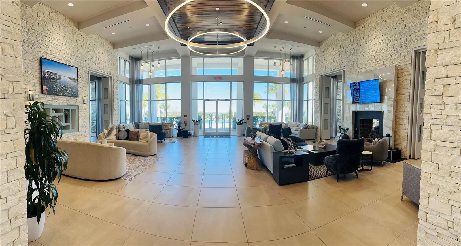 Image 25 of 45 For 2437 Yellow Brick Road