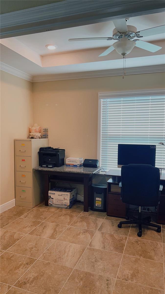 Image 15 of 31 For 23149 Hammond Avenue