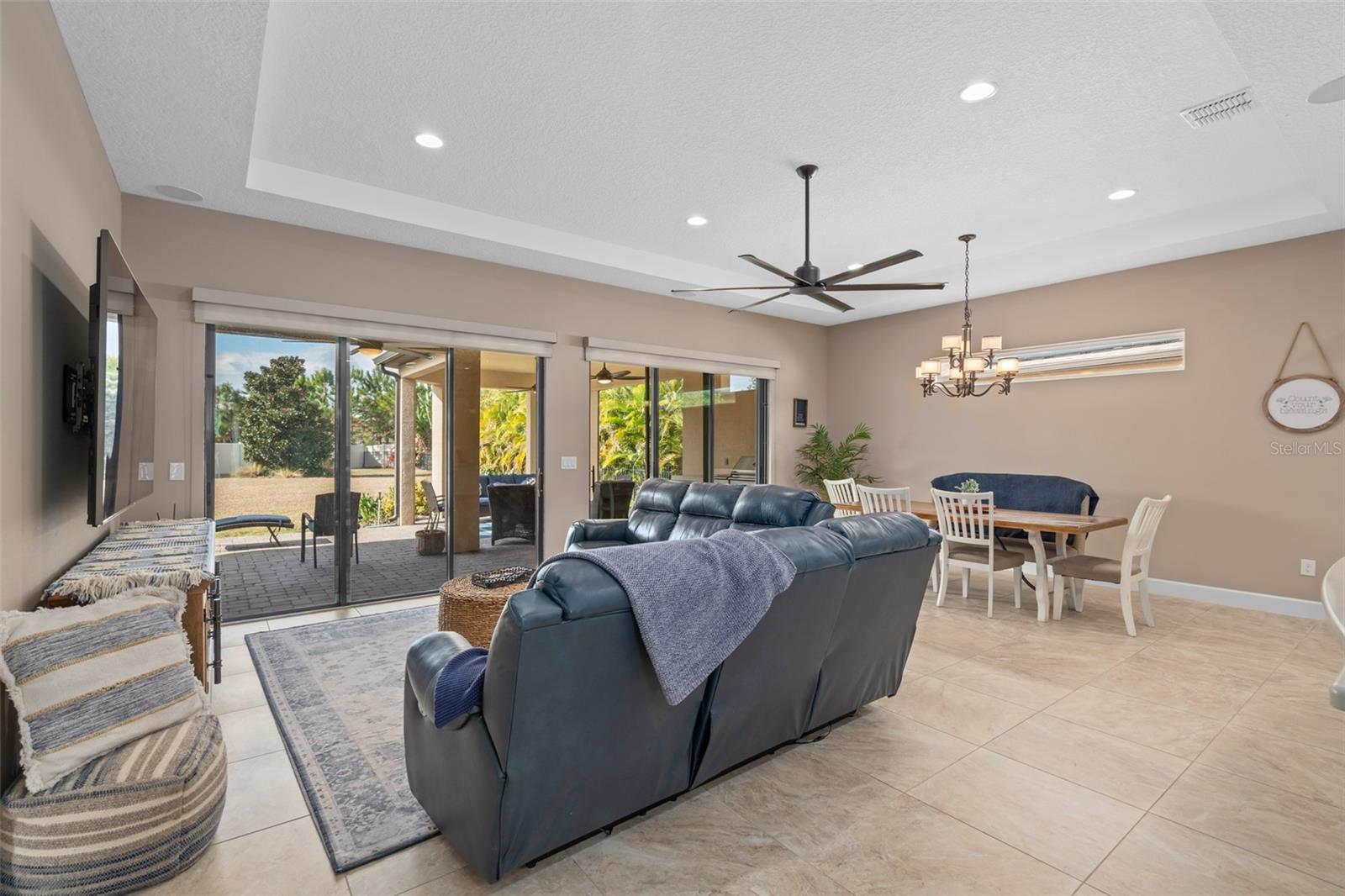 Image 12 of 75 For 1164 Esperanza Ridge Road