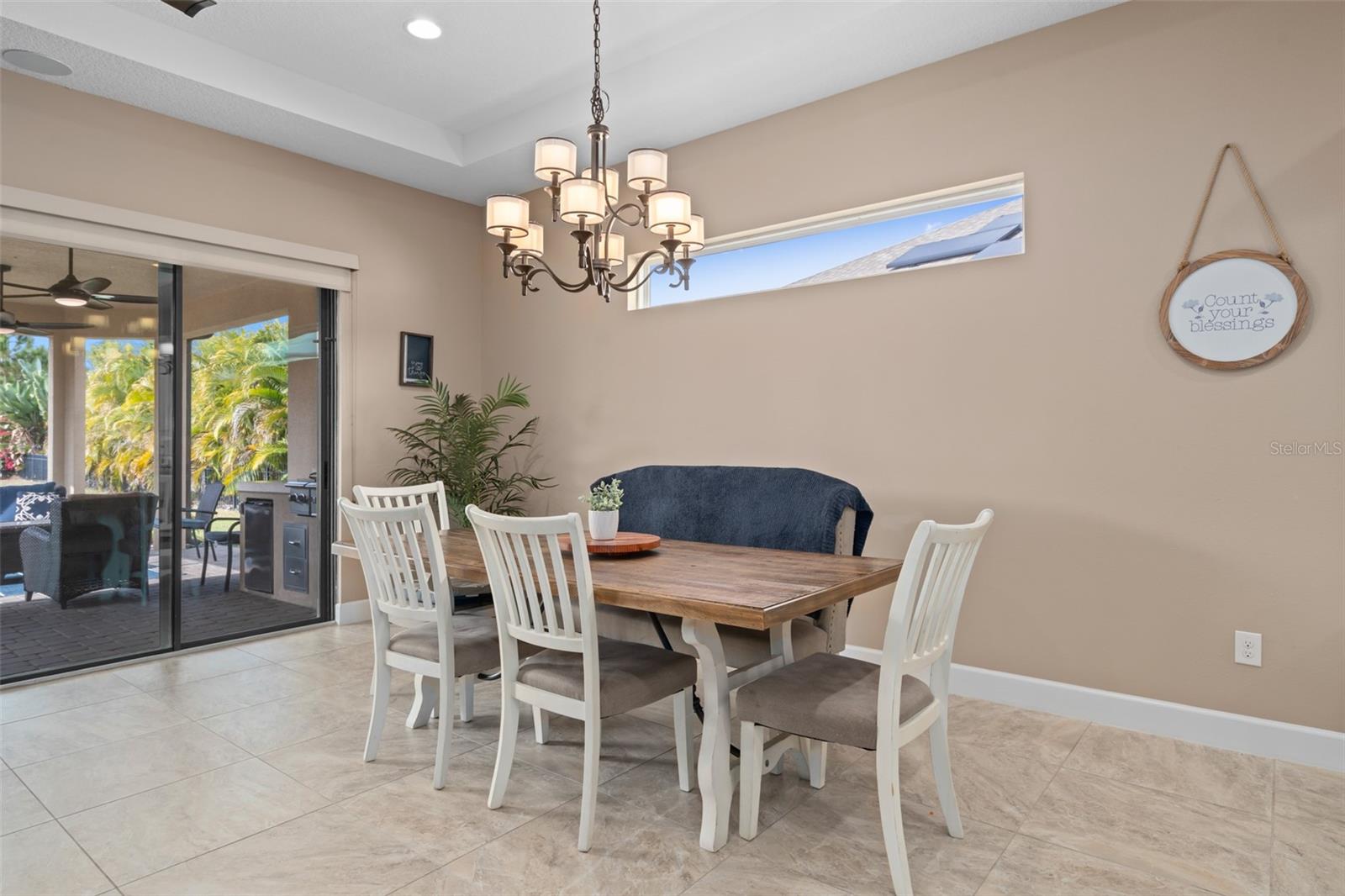 Image 14 of 75 For 1164 Esperanza Ridge Road