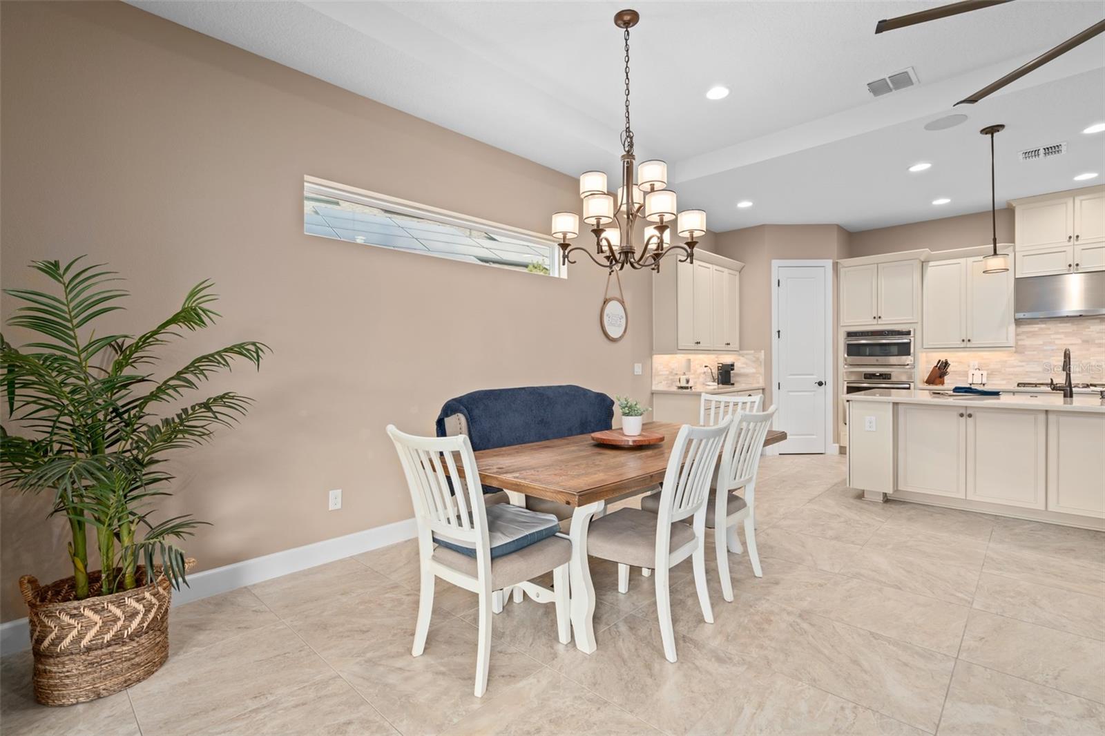 Image 17 of 75 For 1164 Esperanza Ridge Road