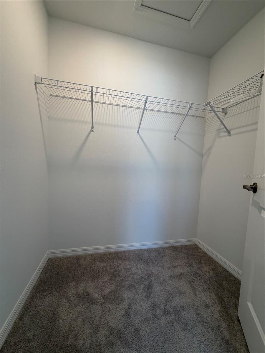 Image 11 of 25 For 2914 Canary Avenue