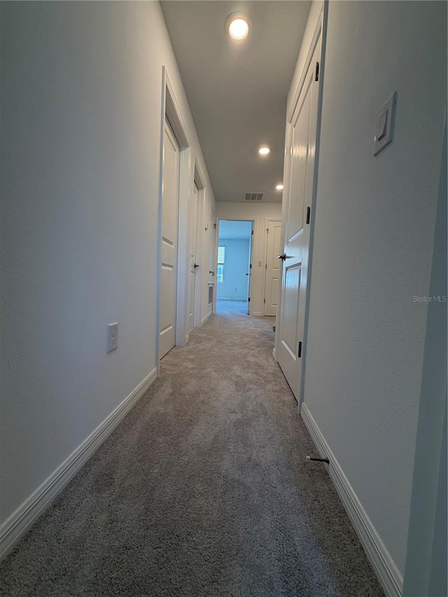 Image 18 of 25 For 2914 Canary Avenue