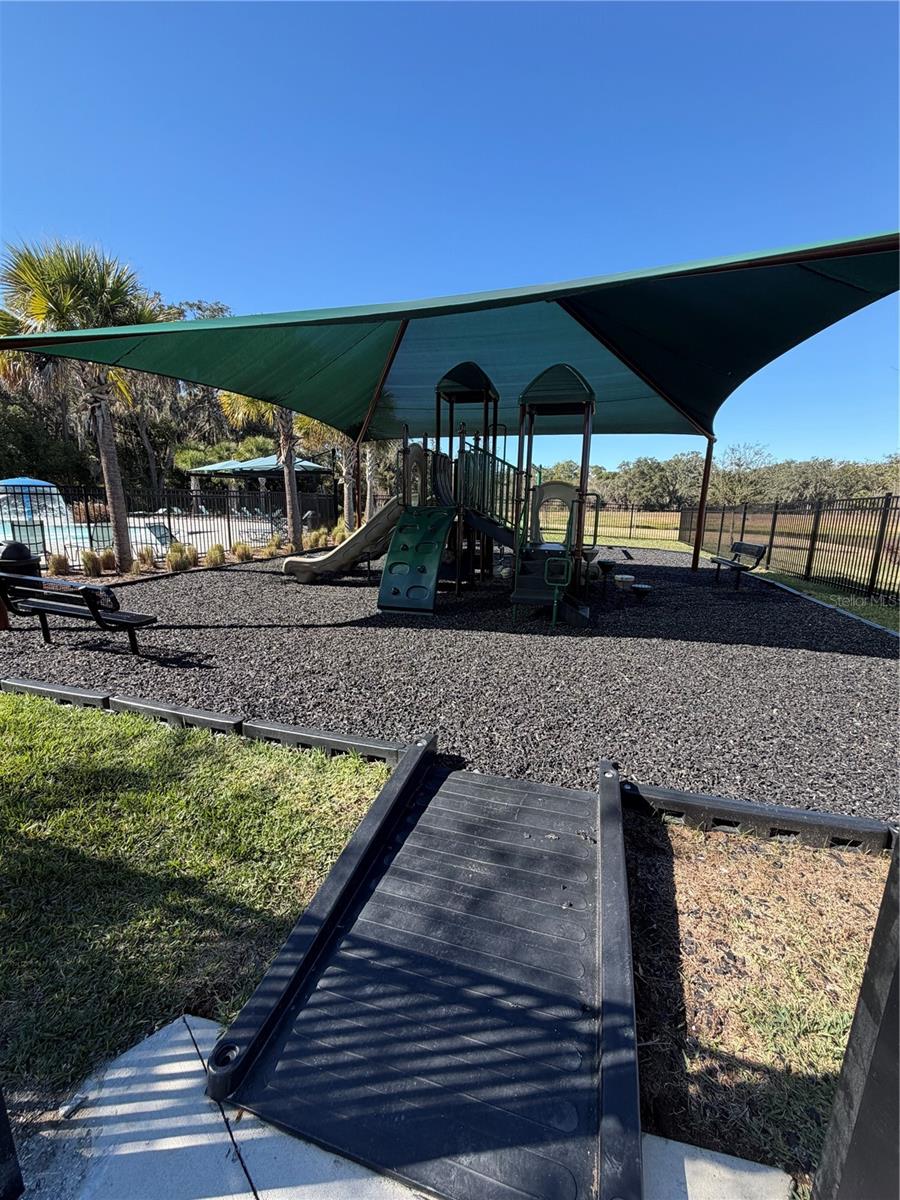 Image 22 of 25 For 2914 Canary Avenue