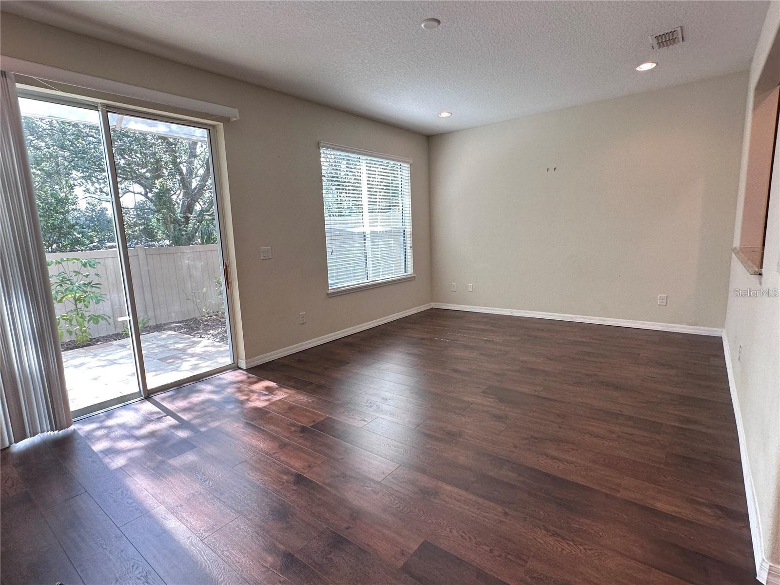 Image 2 of 21 For 4870 Matteo Trail