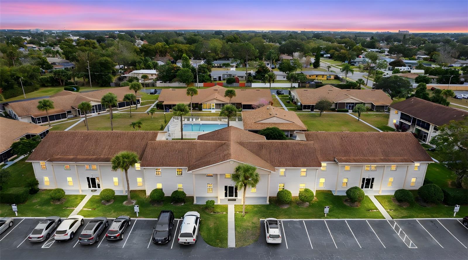 Image 2 of 40 For 1001 Plantation Dr  A2