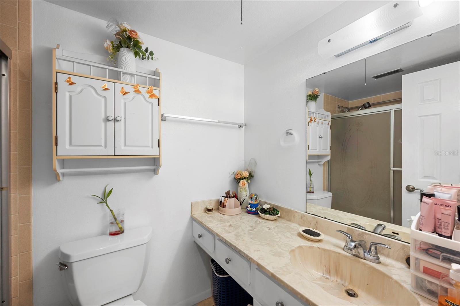 Image 35 of 40 For 1001 Plantation Dr  A2