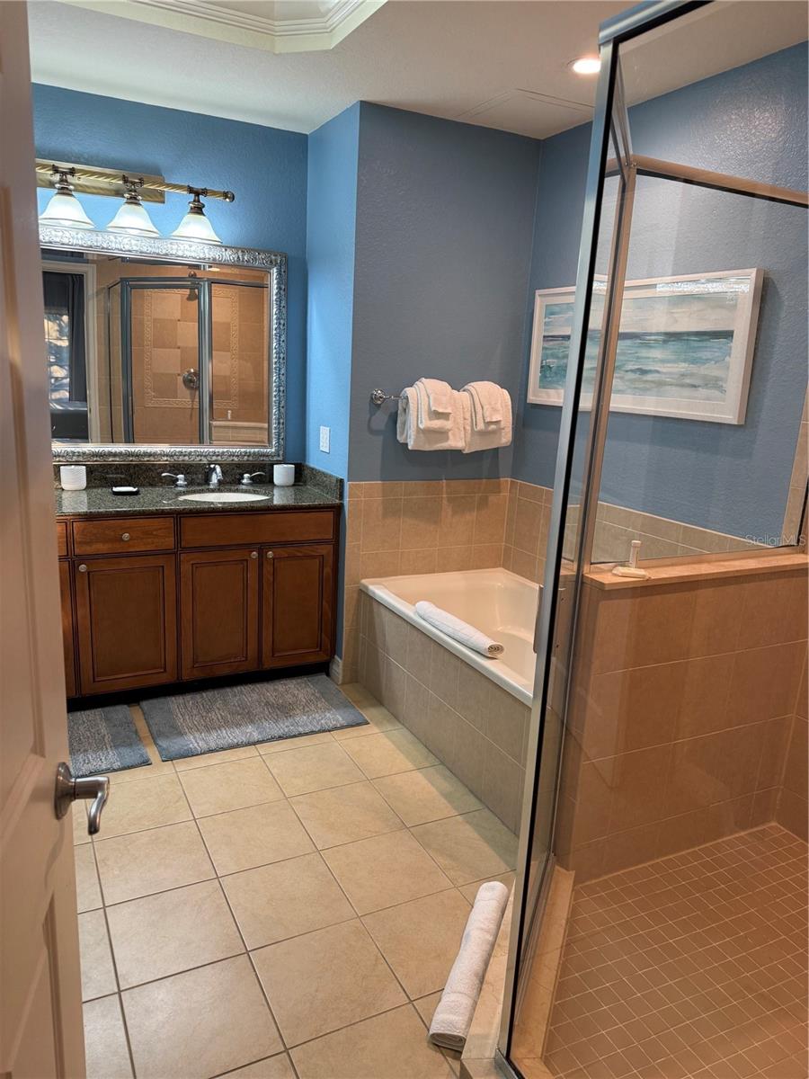 Image 20 of 52 For 7601 Cabana Court 103