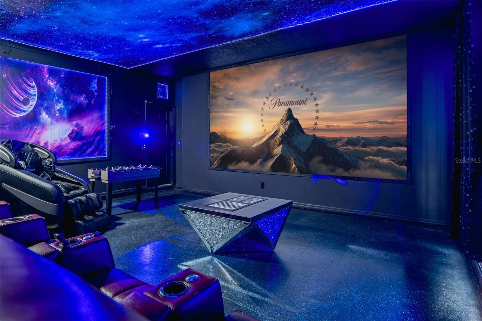 Image 31 of 77 For 865 Bloomingdale Drive