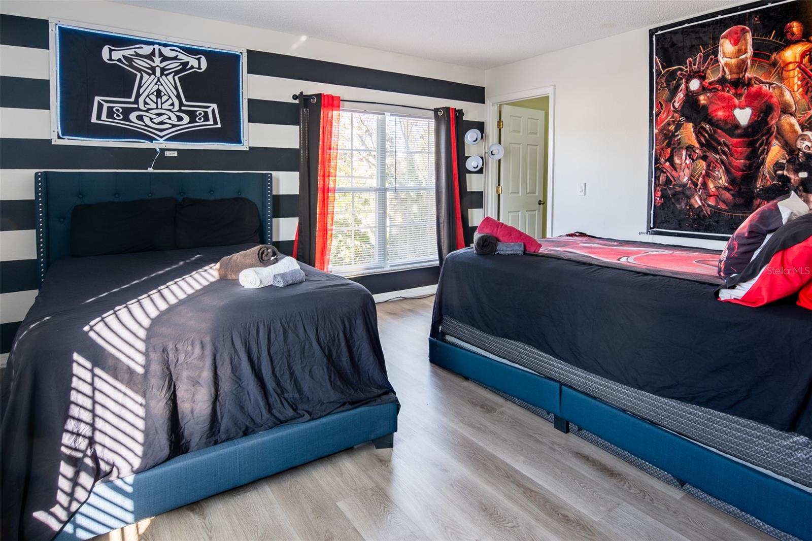 Image 6 of 77 For 865 Bloomingdale Drive