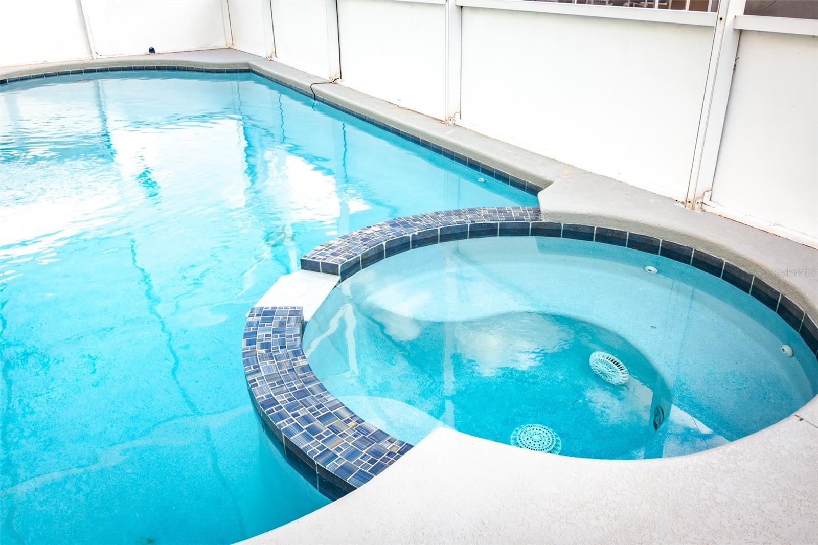 Image 64 of 77 For 865 Bloomingdale Drive