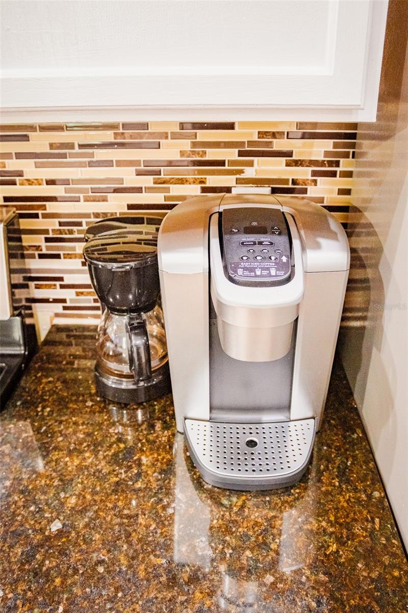 Image 69 of 77 For 865 Bloomingdale Drive