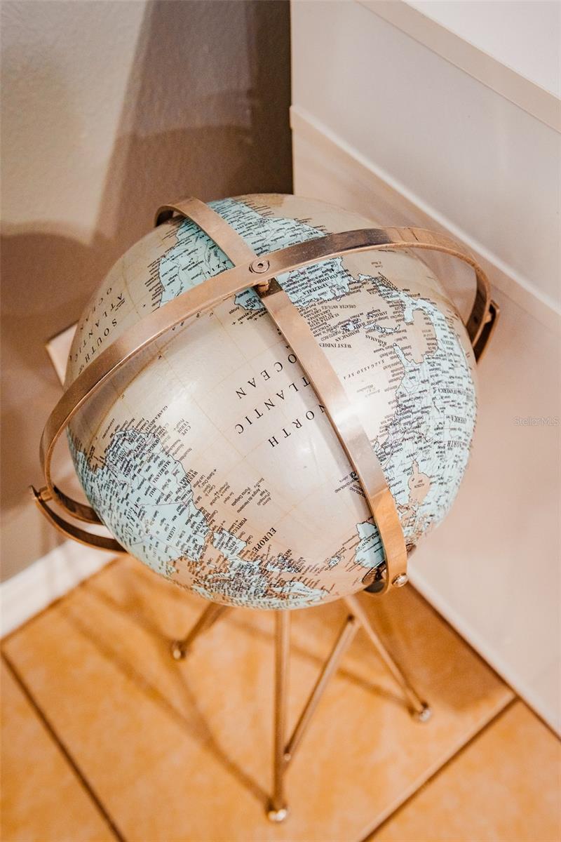 Image 74 of 77 For 865 Bloomingdale Drive