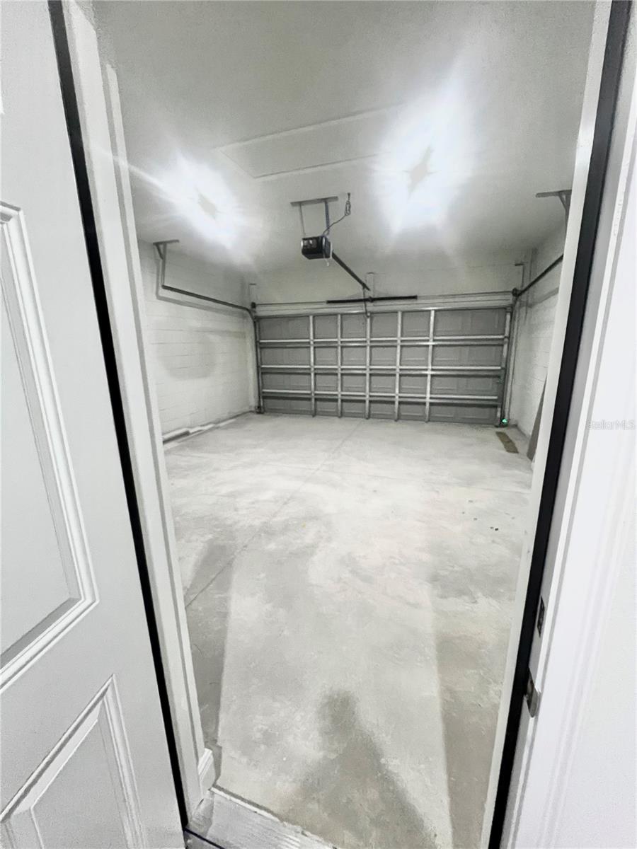 Image 30 of 32 For 5 Fisher Place Drive