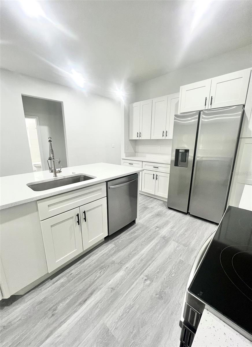 Image 6 of 32 For 5 Fisher Place Drive