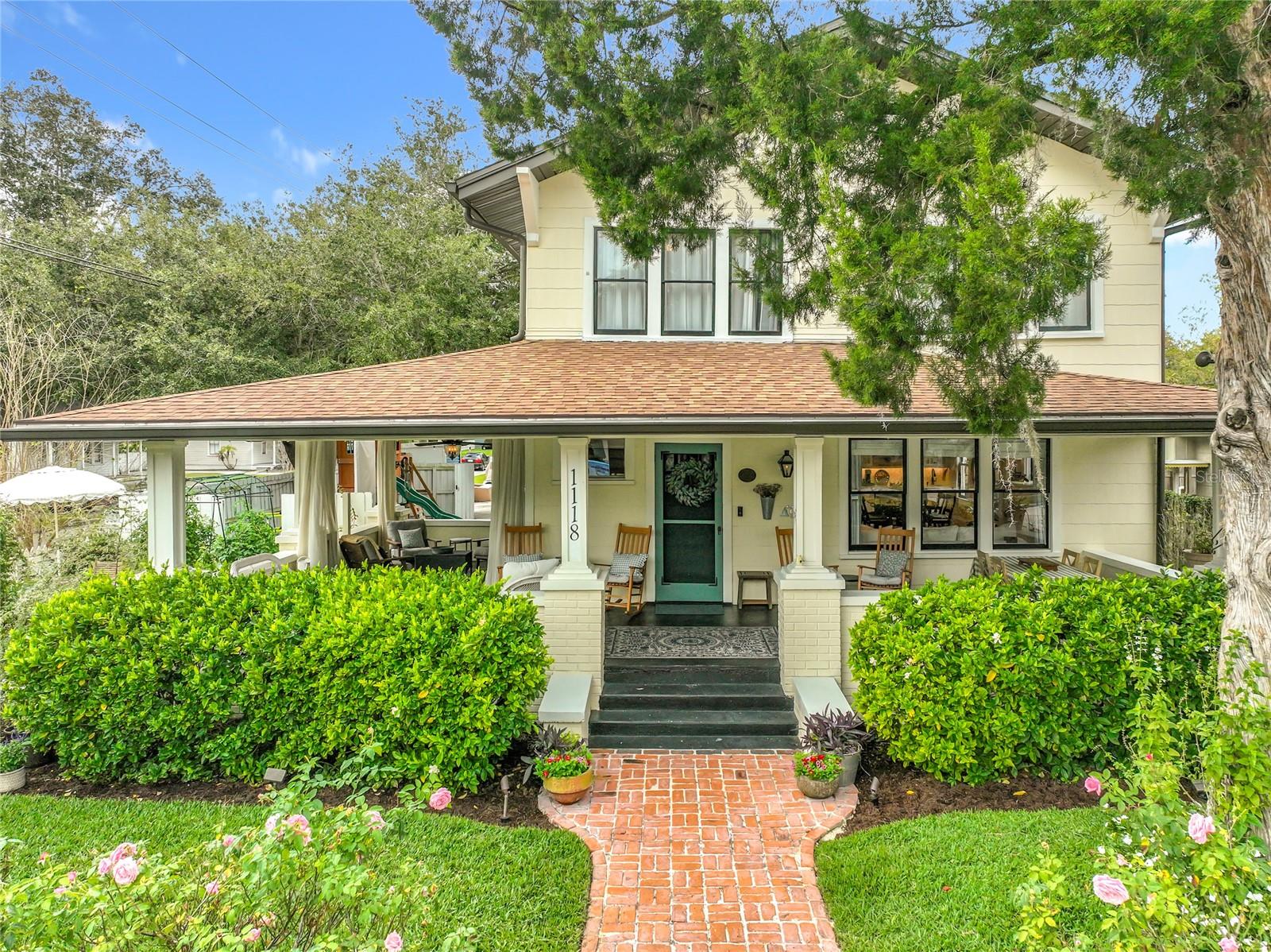 Image 2 of 99 For 1118 Park Avenue