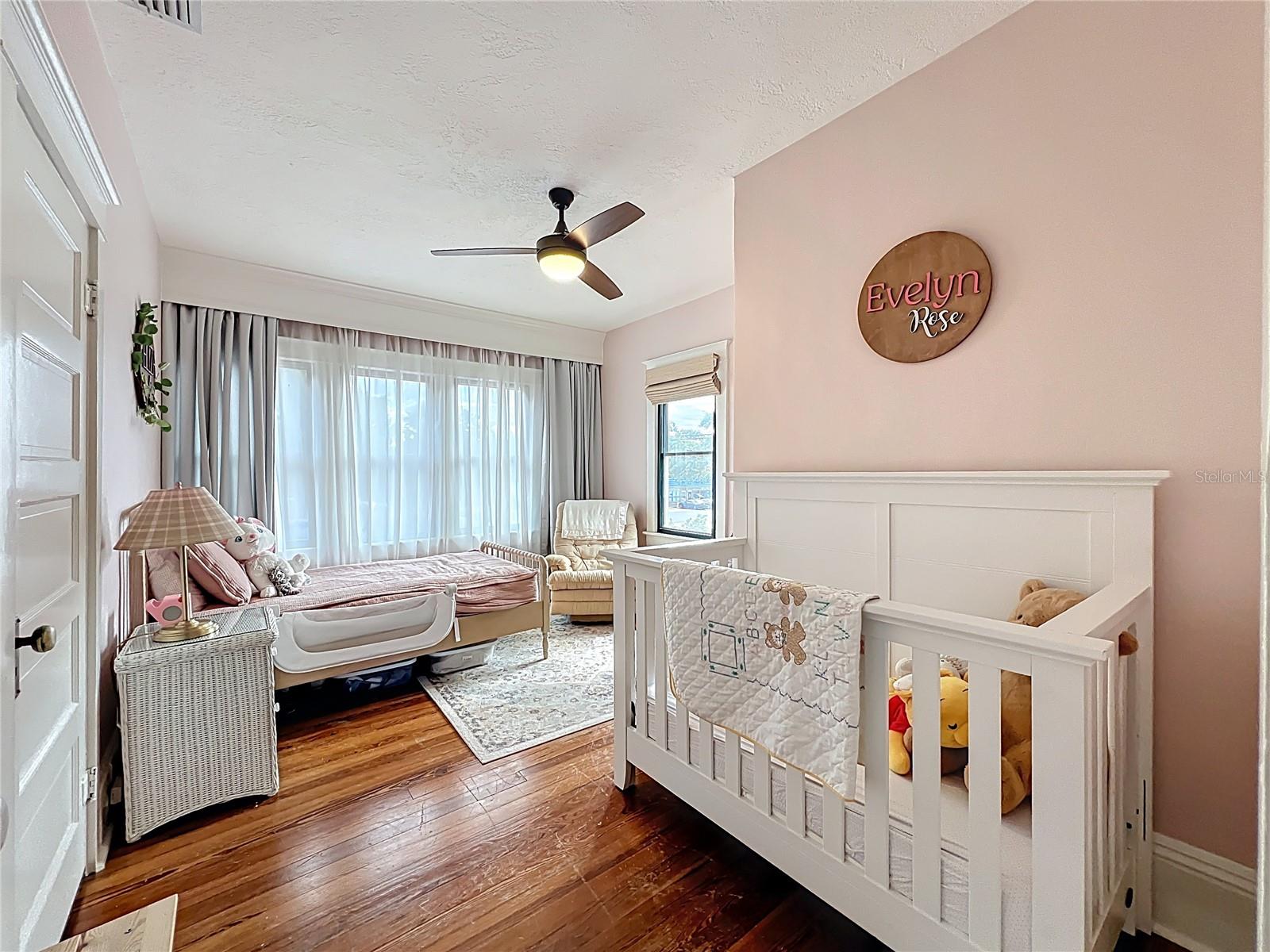 Image 56 of 99 For 1118 Park Avenue