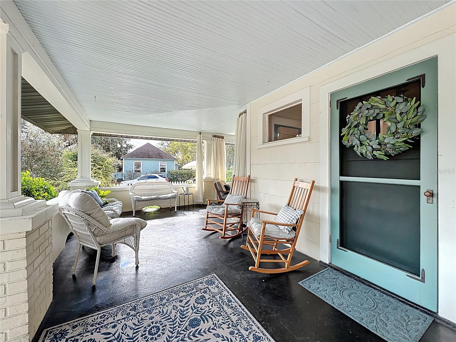 Image 7 of 99 For 1118 Park Avenue