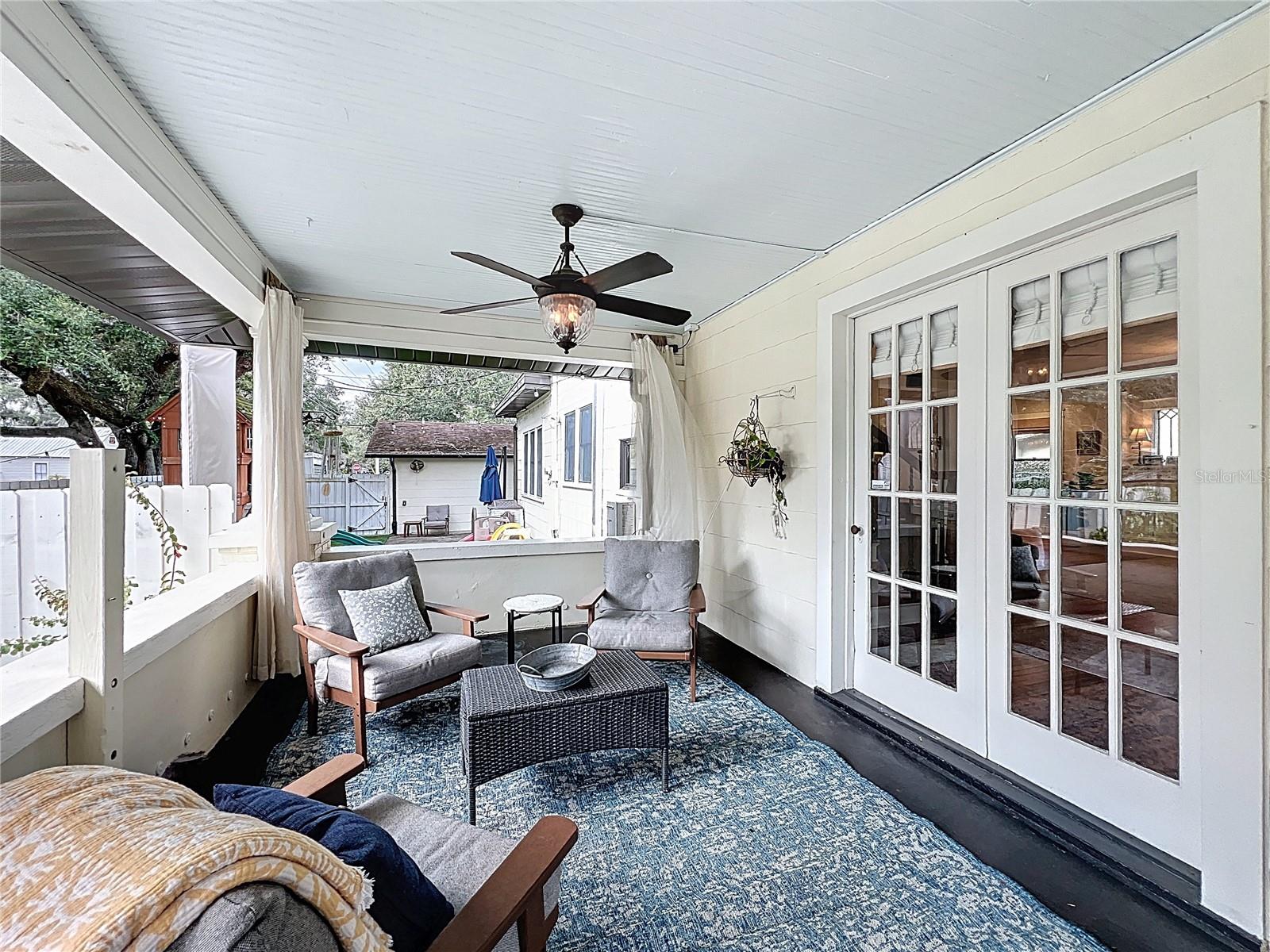 Image 72 of 99 For 1118 Park Avenue