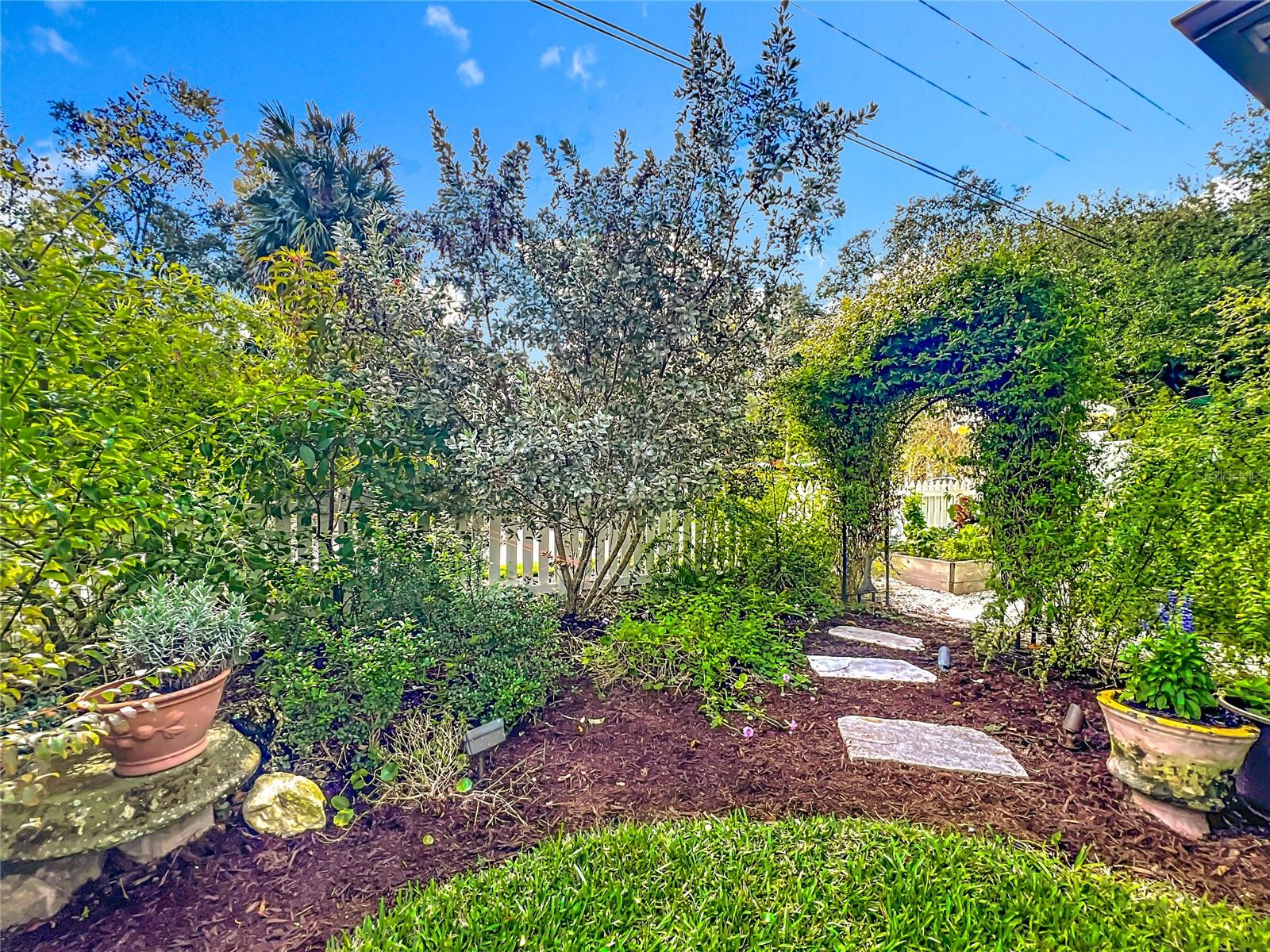 Image 75 of 99 For 1118 Park Avenue