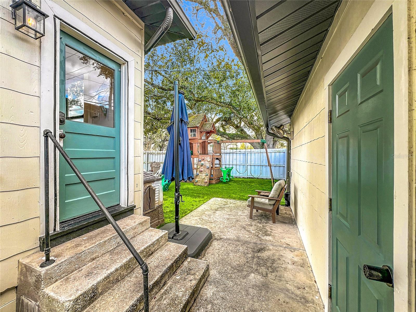 Image 84 of 99 For 1118 Park Avenue