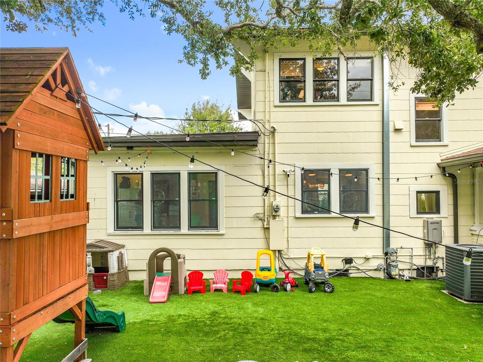 Image 87 of 99 For 1118 Park Avenue