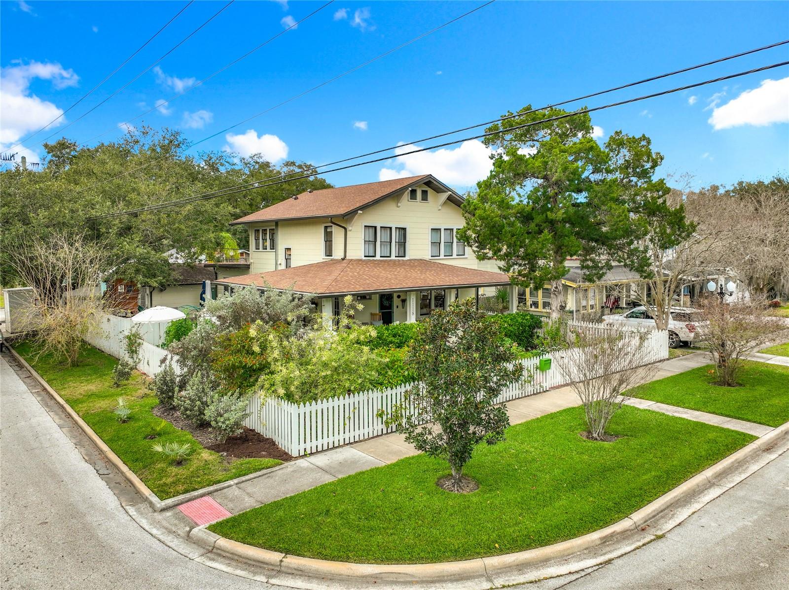 Image 93 of 99 For 1118 Park Avenue