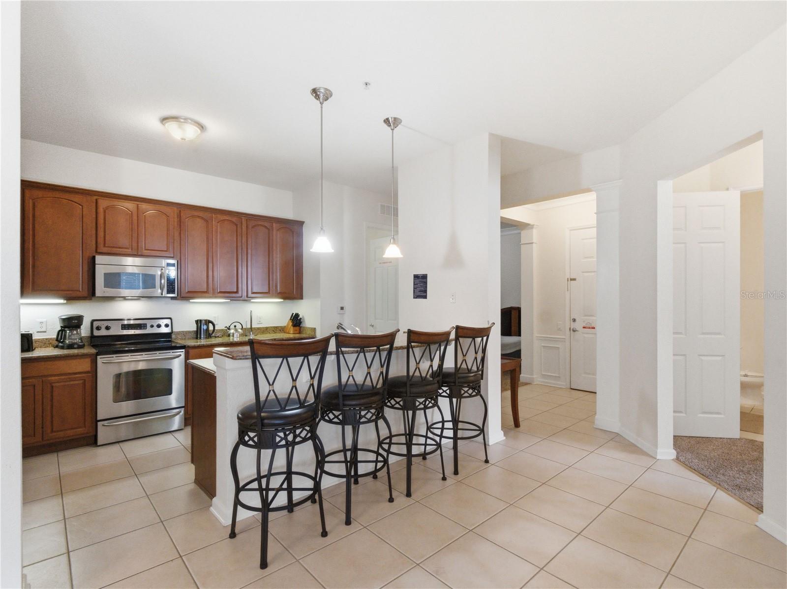 Image 15 of 32 For 4804 Cayview Avenue 40712