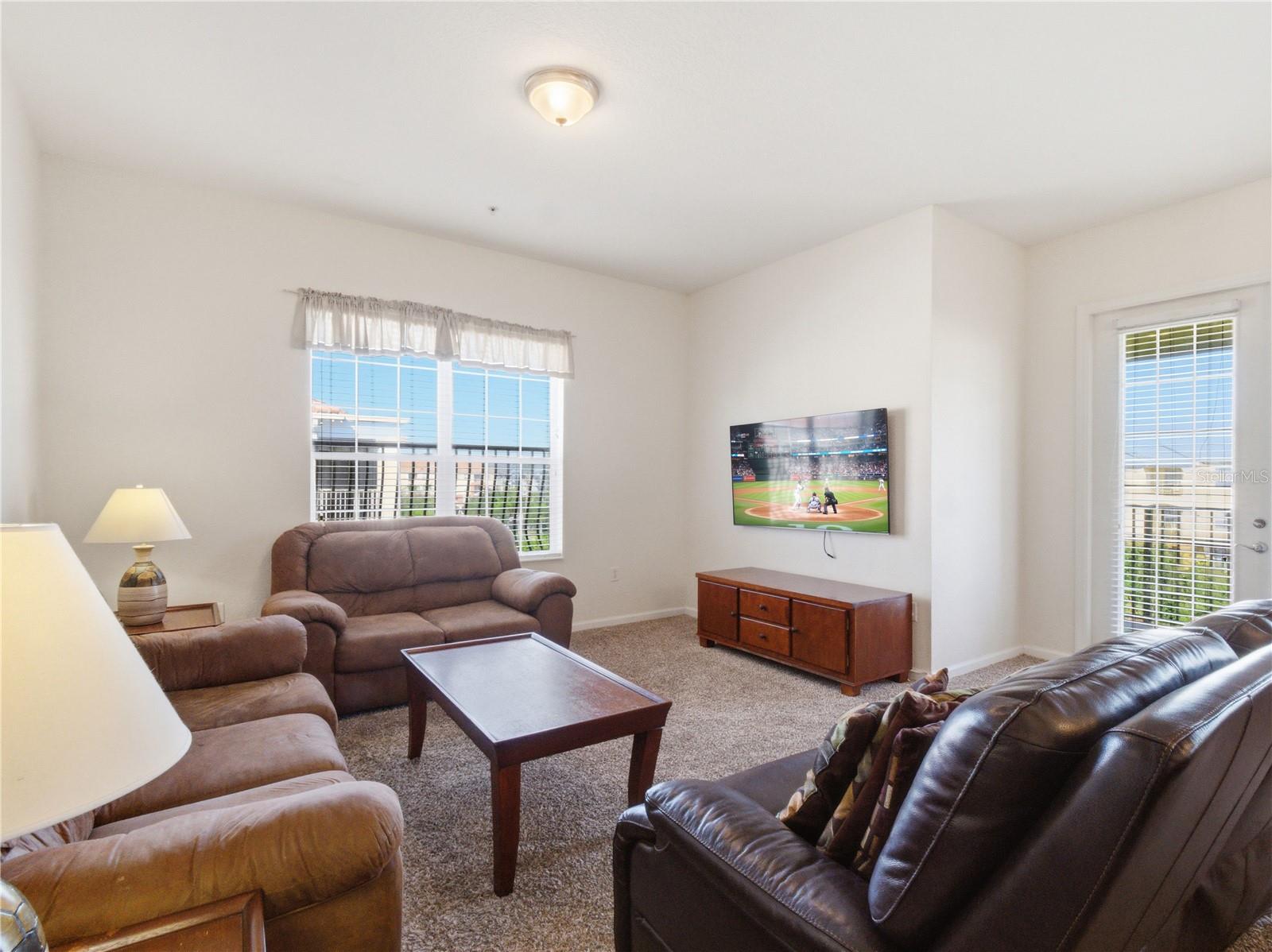 Image 16 of 32 For 4804 Cayview Avenue 40712