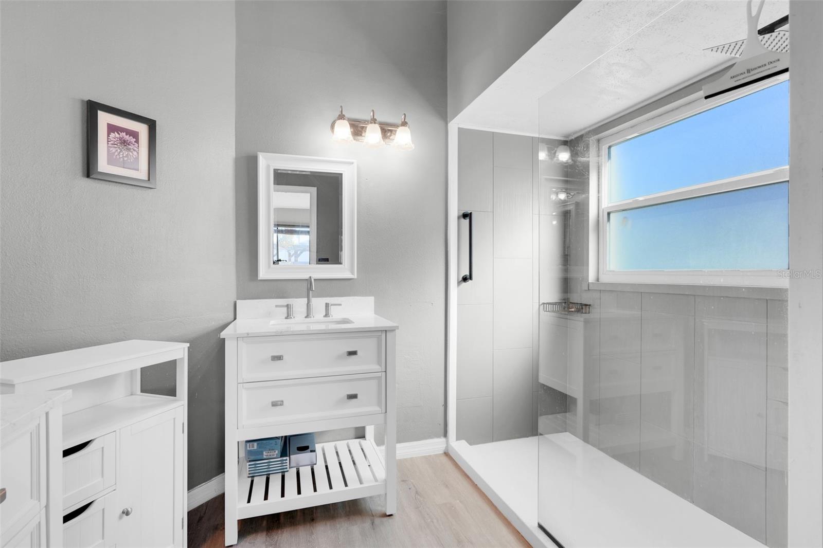 Image 24 of 45 For 105 Dorchester Court