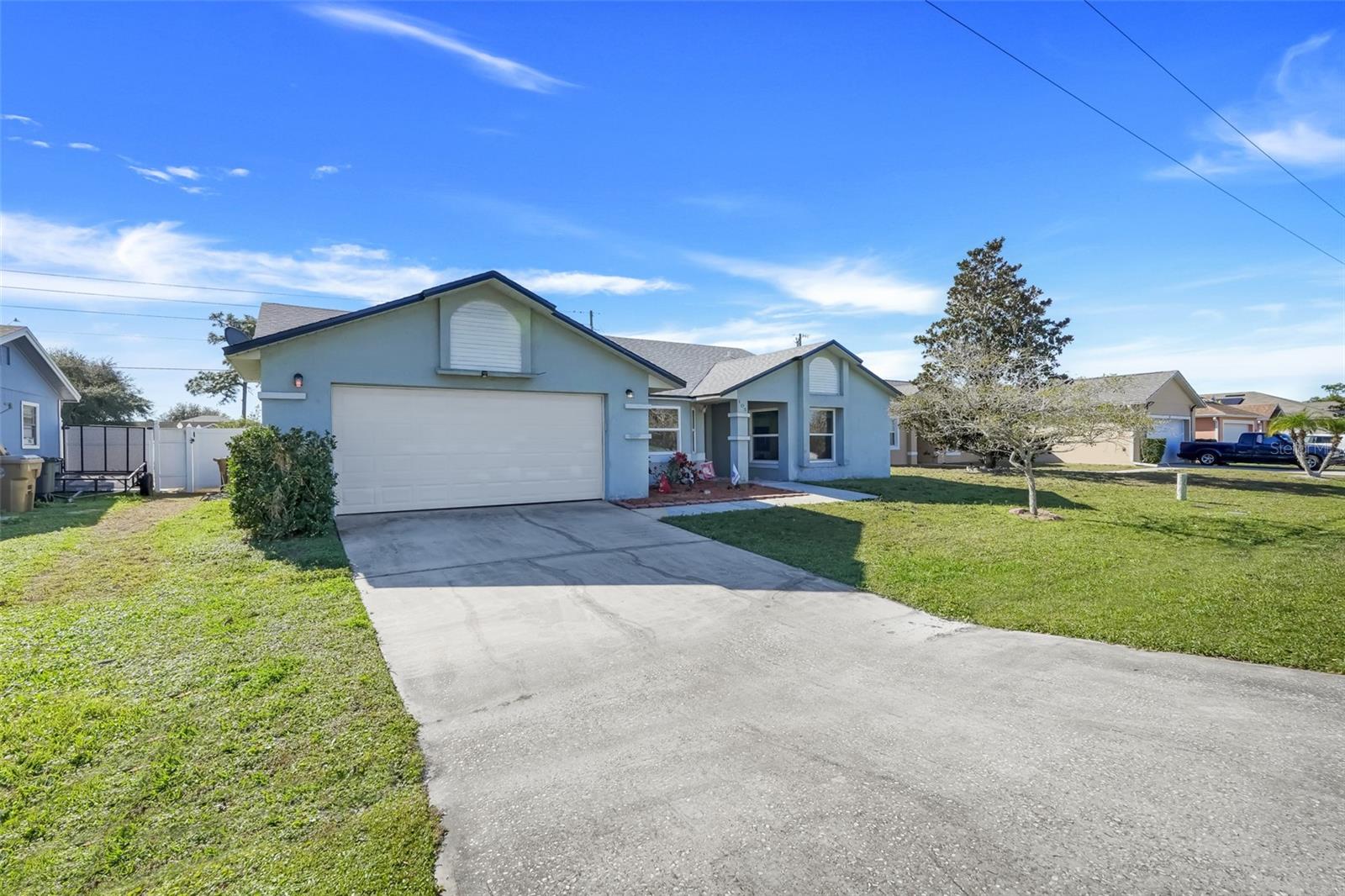 Image 4 of 45 For 105 Dorchester Court