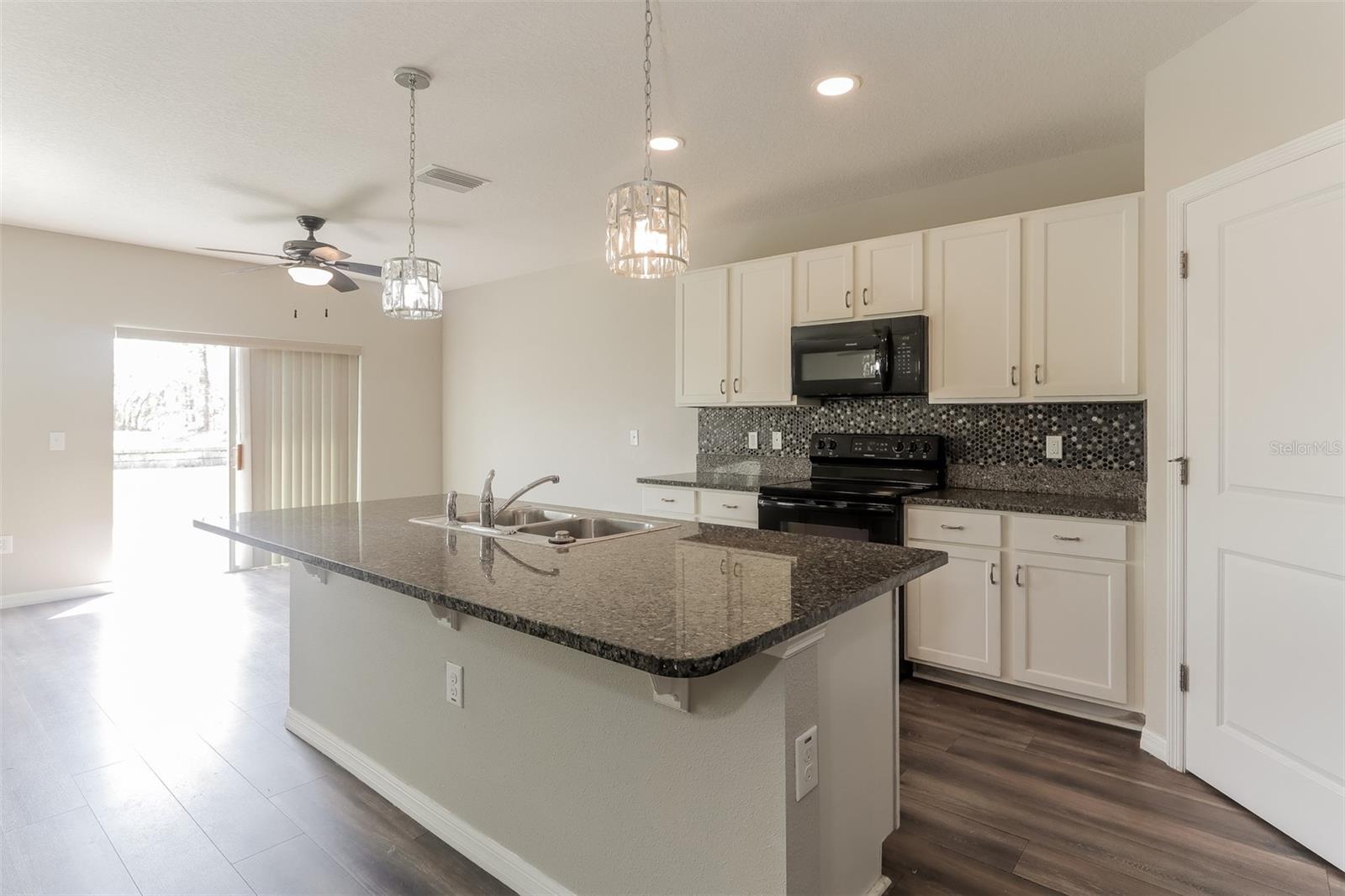 Image 6 of 22 For 13628 Covey Run Place