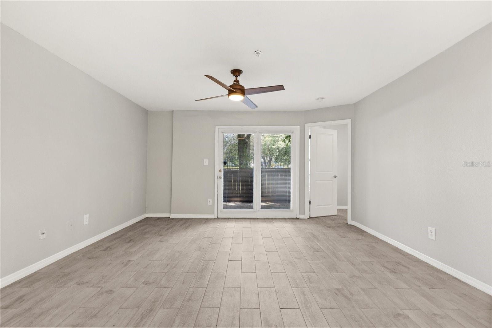 Image 10 of 27 For 236 Afton Square 109