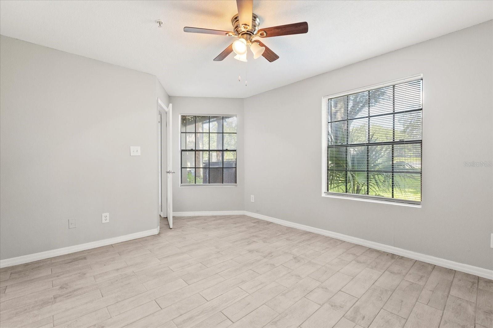 Image 6 of 27 For 236 Afton Square 109