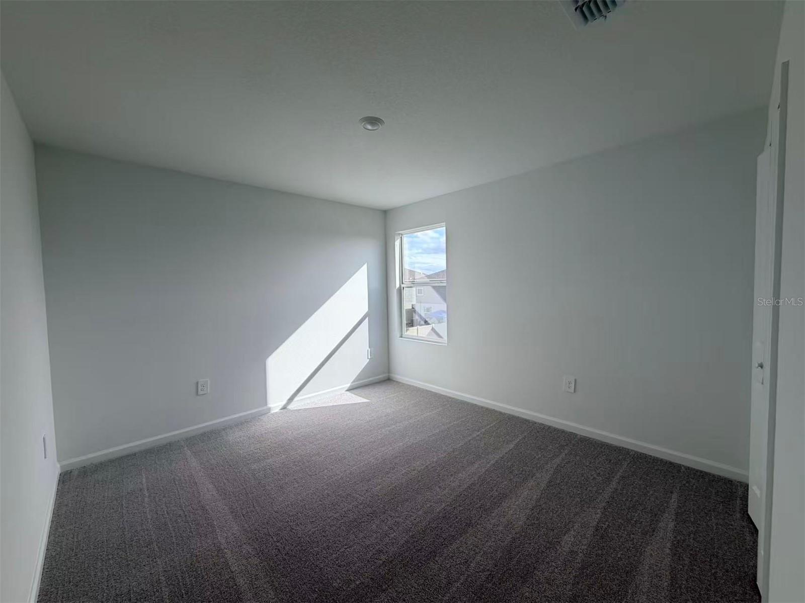 Image 14 of 26 For 3626 Hardman