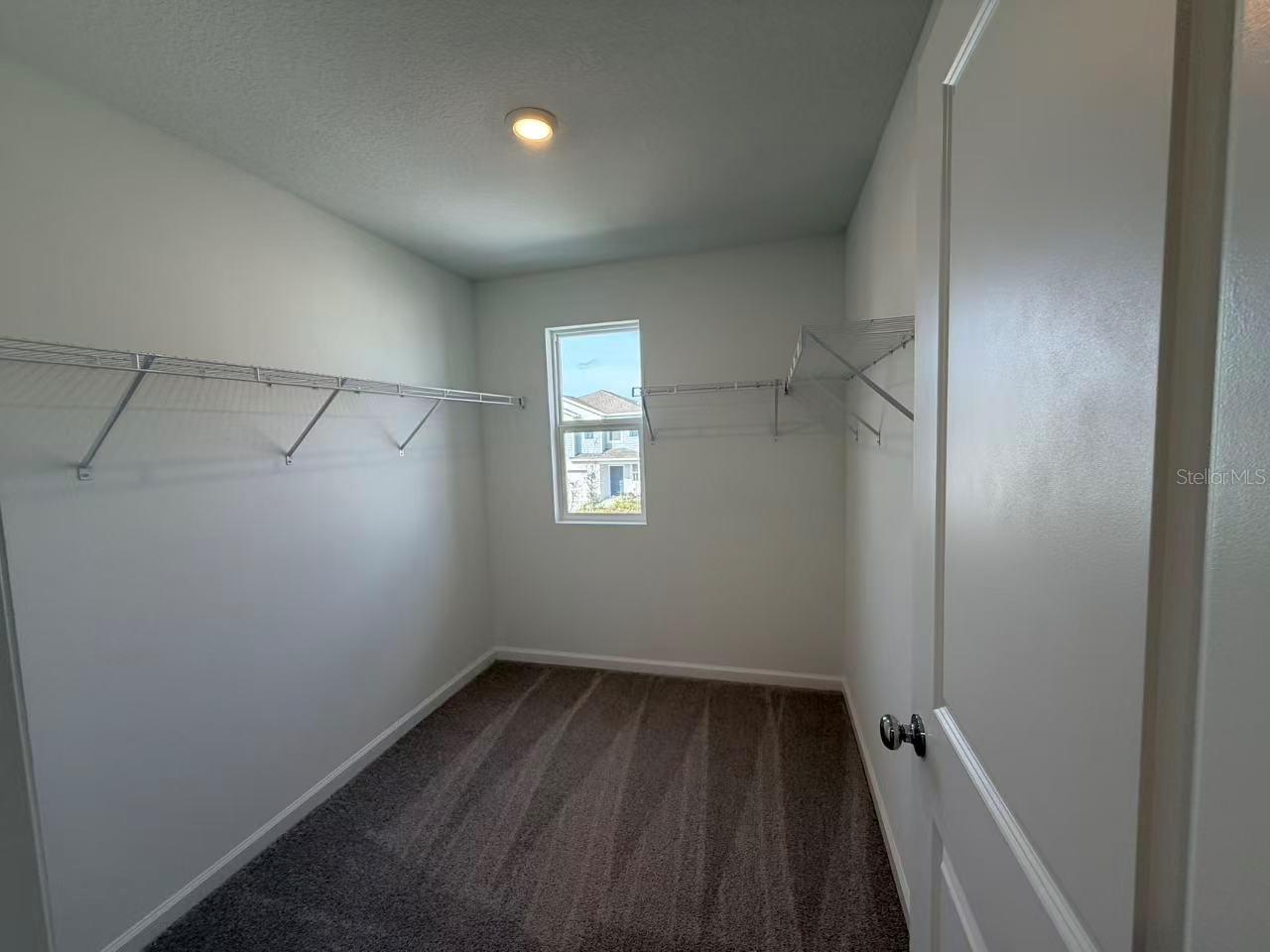 Image 18 of 26 For 3626 Hardman