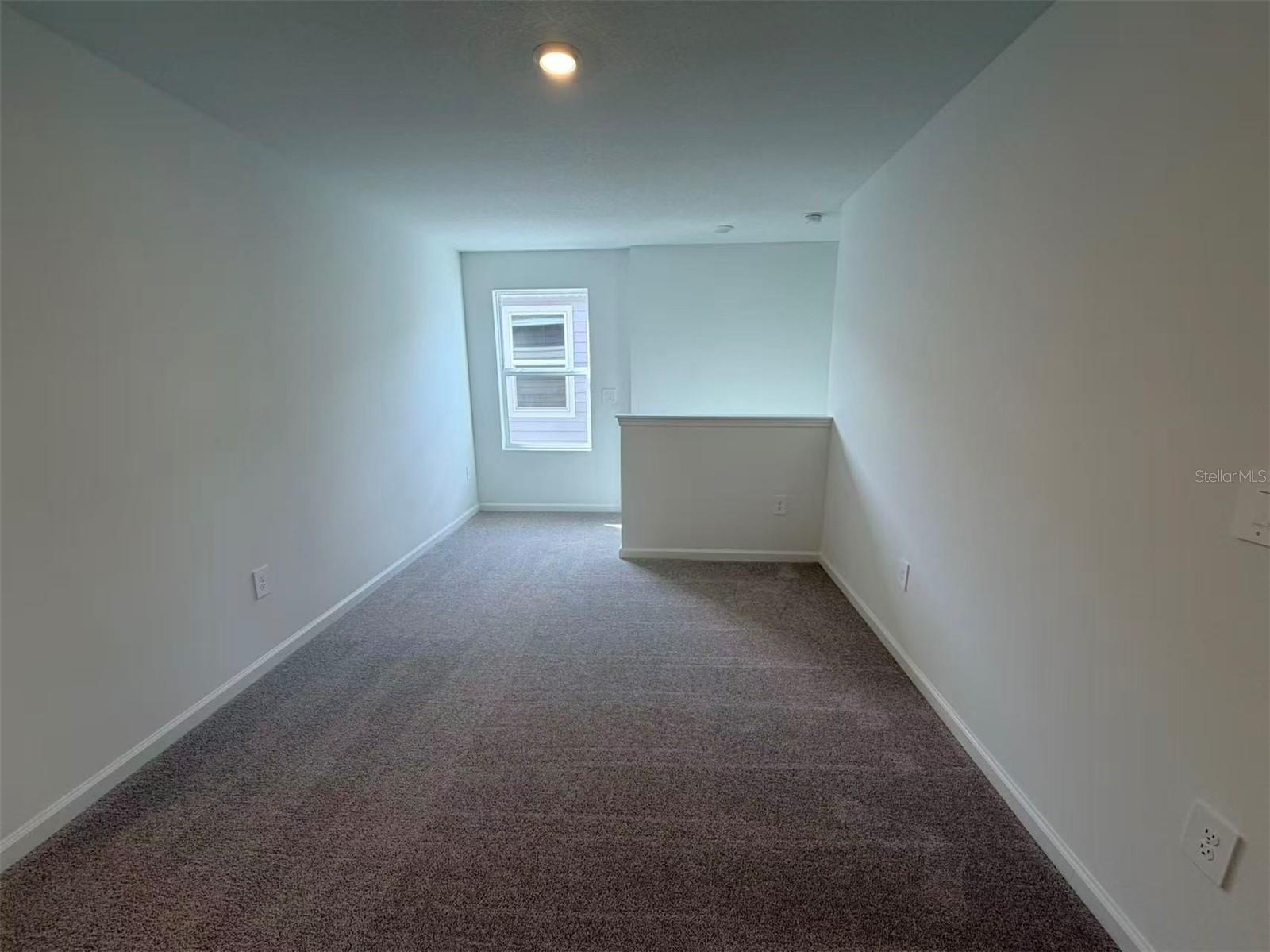 Image 22 of 26 For 3626 Hardman