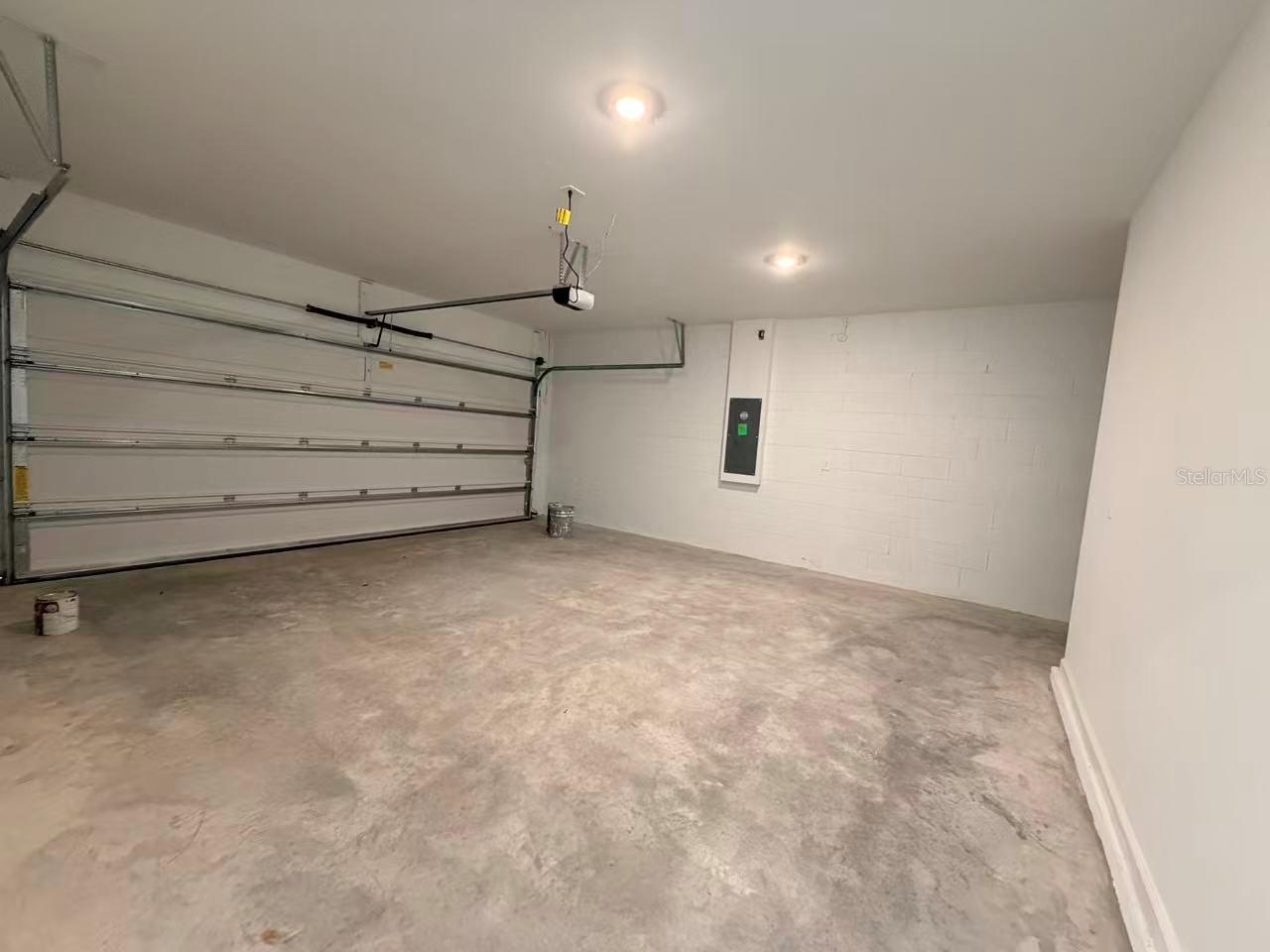 Image 25 of 26 For 3626 Hardman