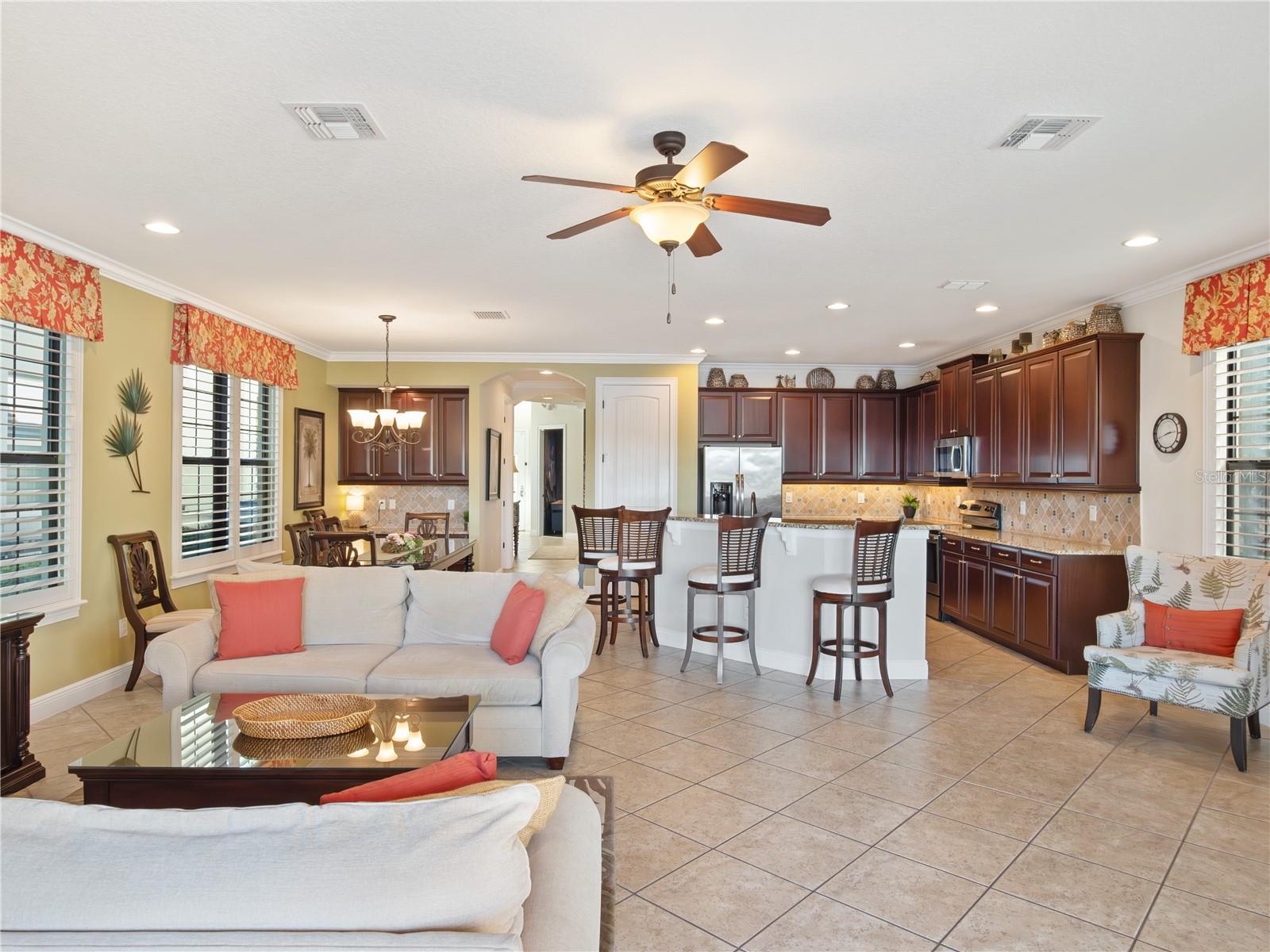 Image 21 of 57 For 7816 Loxahatchee Court