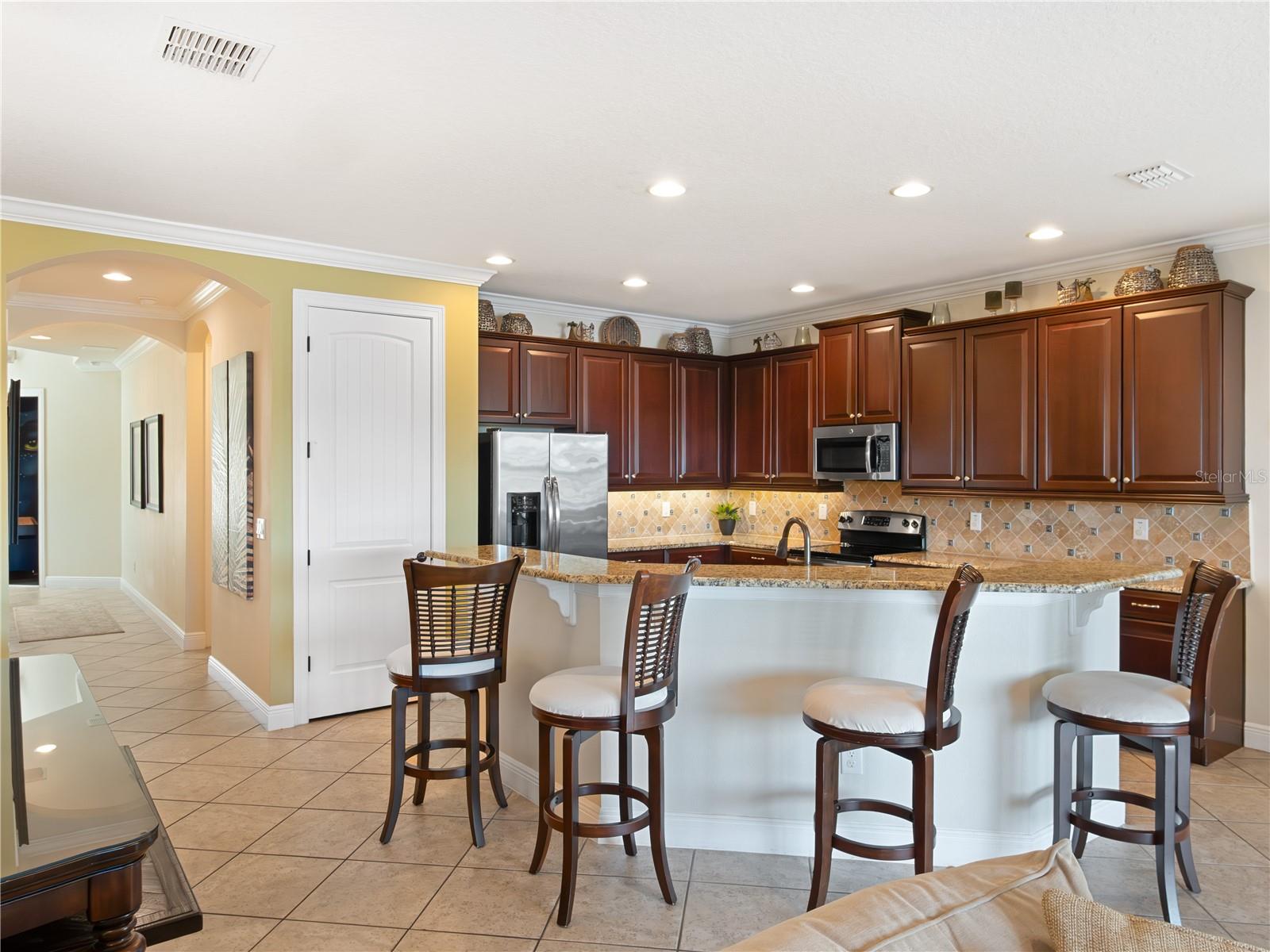 Image 22 of 57 For 7816 Loxahatchee Court