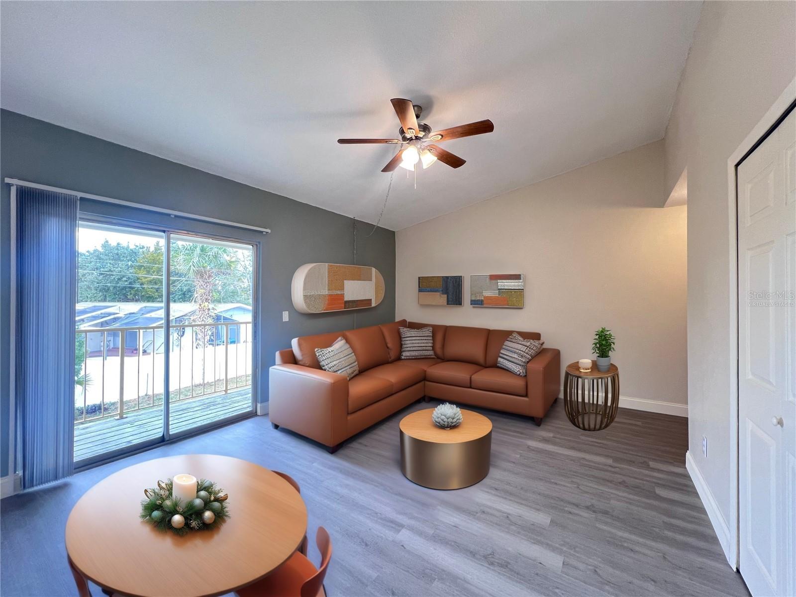 Image 2 of 17 For 52 Fairfax Avenue