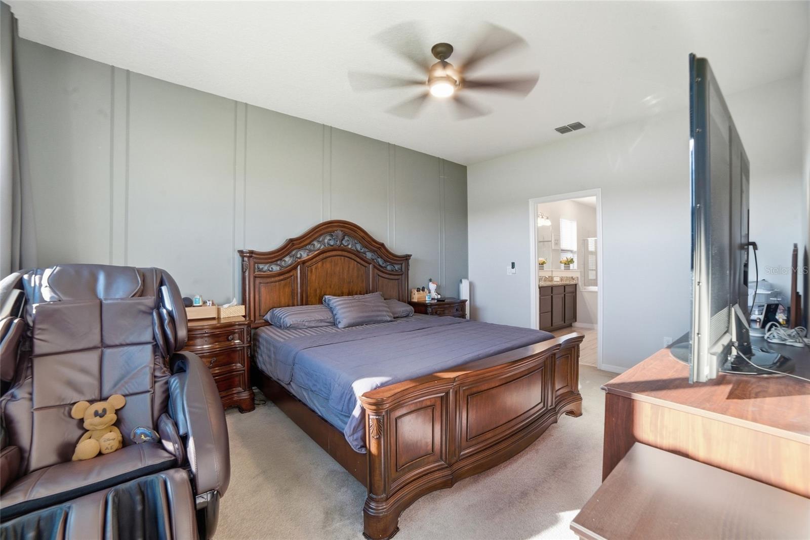 Image 19 of 31 For 1461 Clear Brook Place