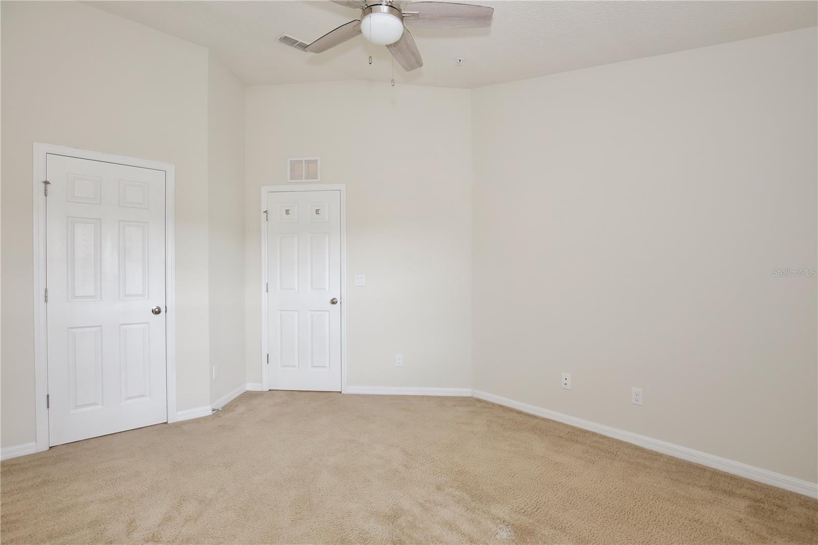 Image 13 of 25 For 717 Virtuoso Lane 85