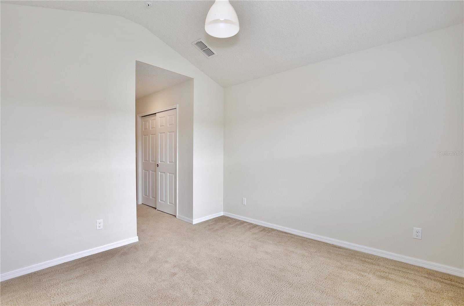 Image 16 of 25 For 717 Virtuoso Lane 85