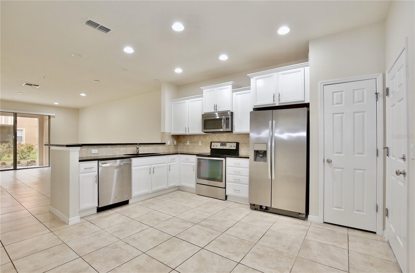 Image 2 of 25 For 717 Virtuoso Lane 85