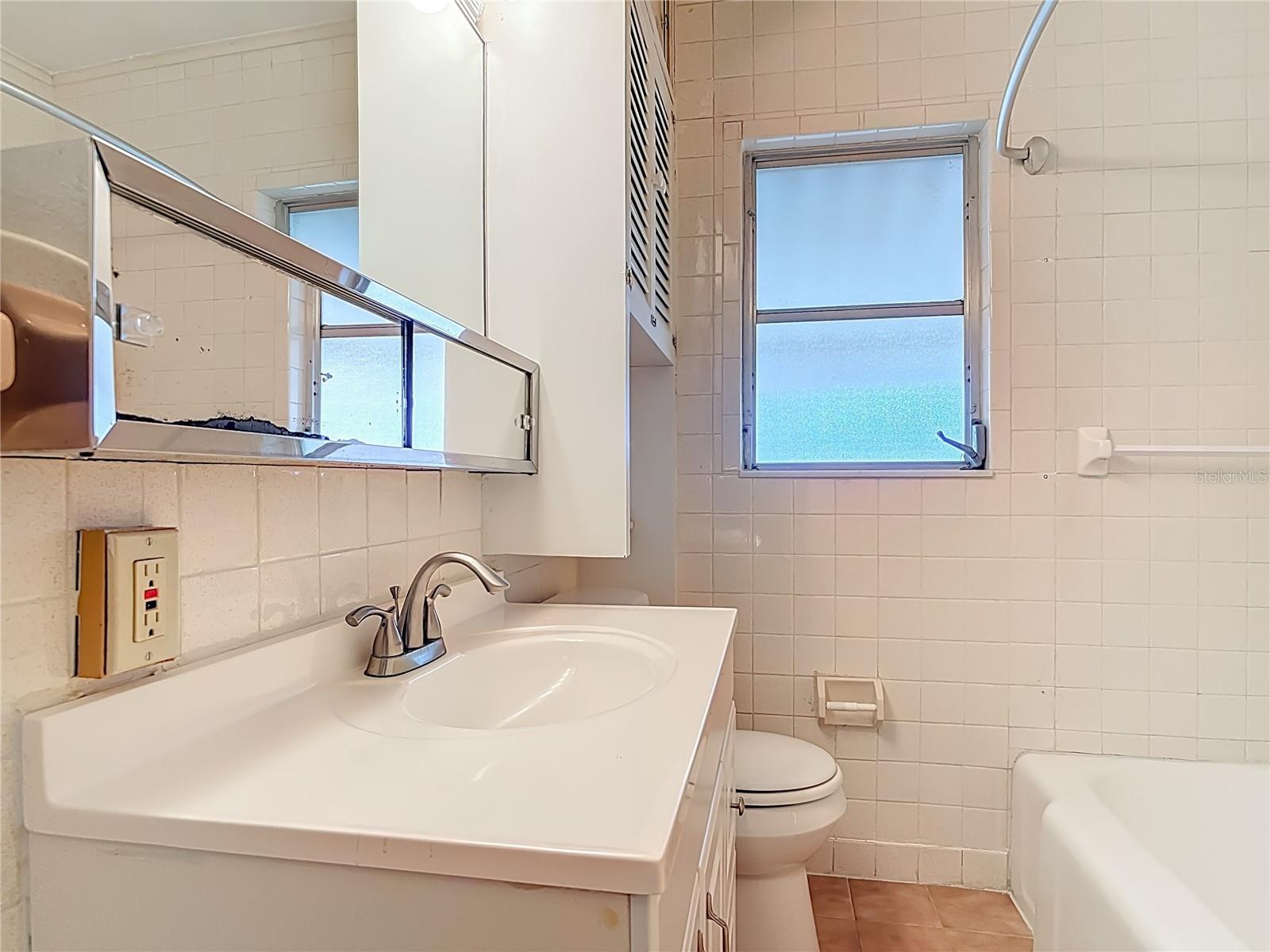 Image 13 of 43 For 340 Zelda Boulevard