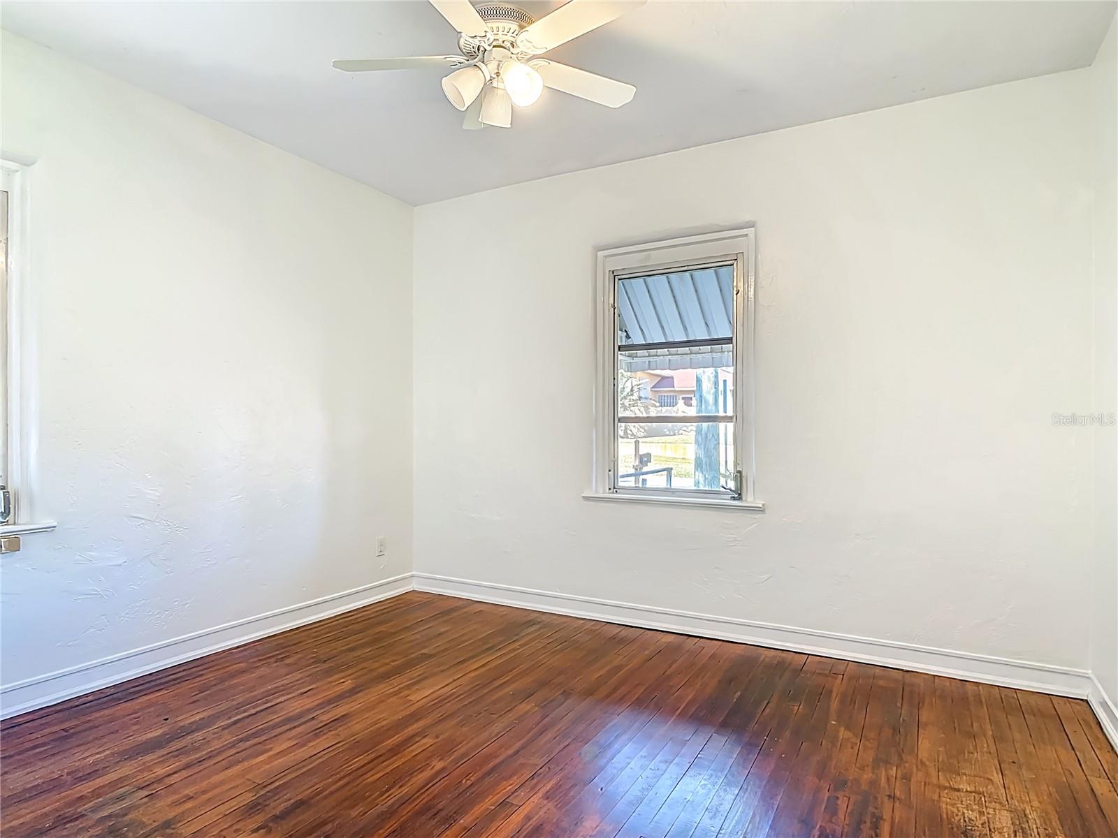 Image 14 of 43 For 340 Zelda Boulevard