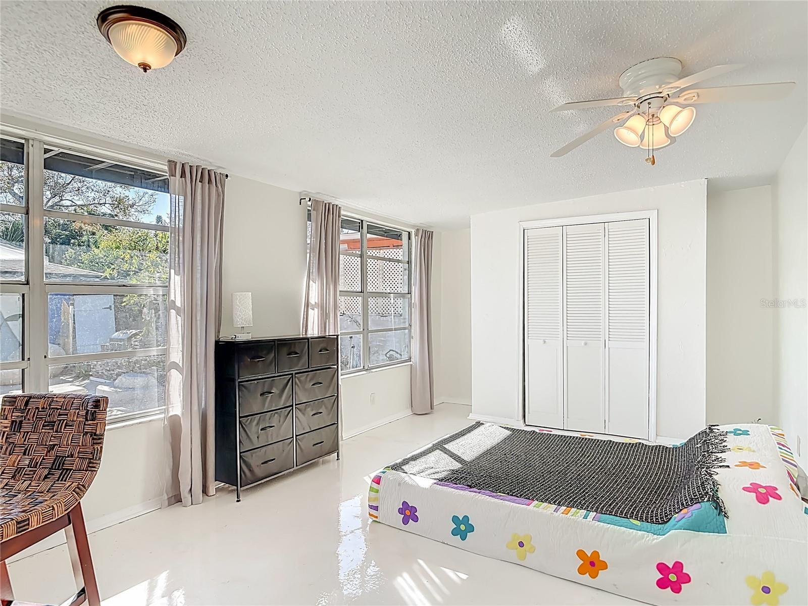 Image 19 of 43 For 340 Zelda Boulevard