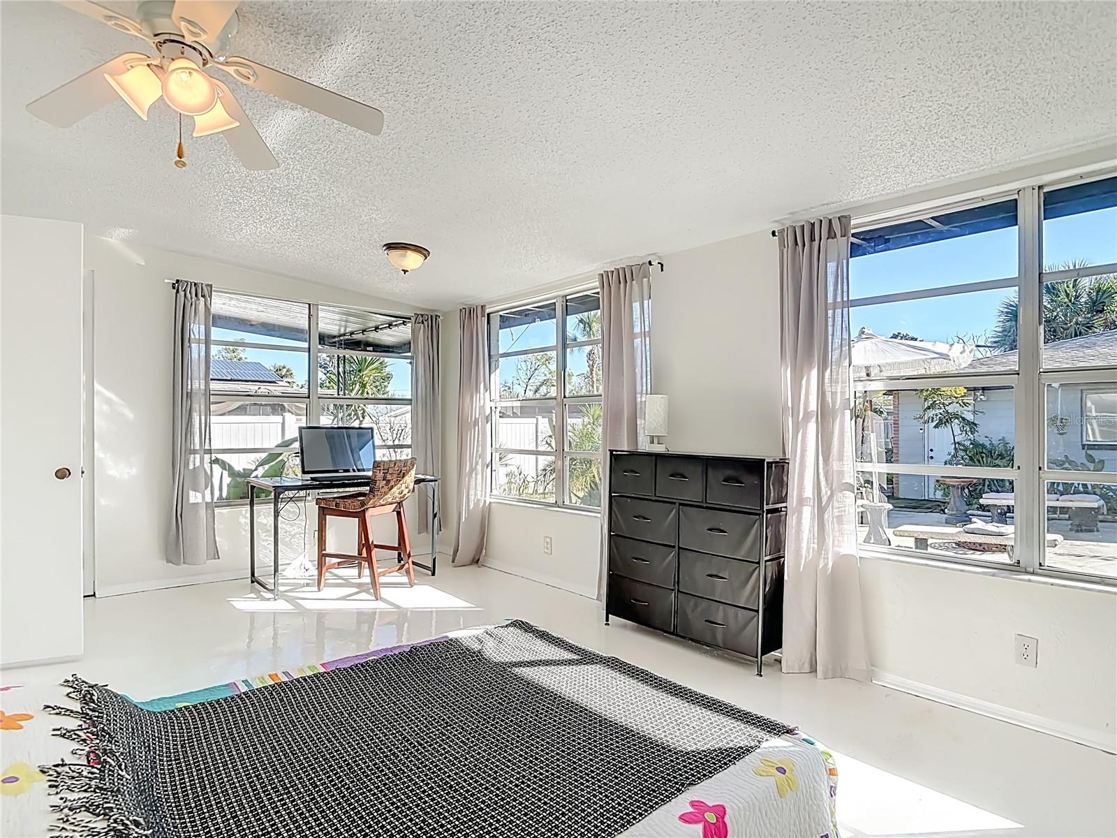 Image 20 of 43 For 340 Zelda Boulevard